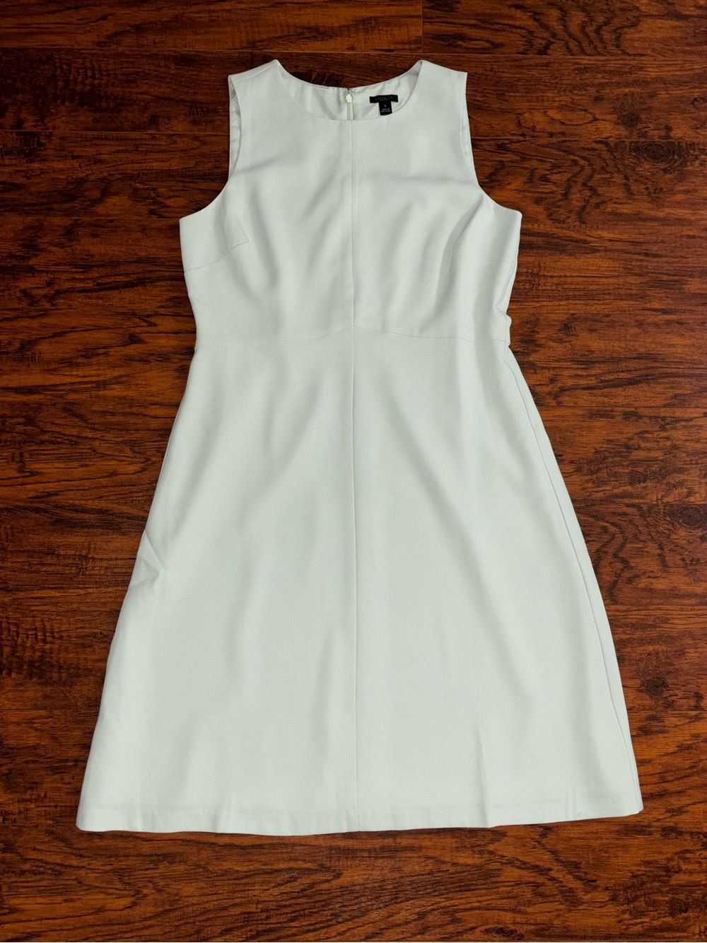 Ann Taylor NWT Sleeveless Dress in Mint Sage Green Round Neck A-Line Midi Sz 10